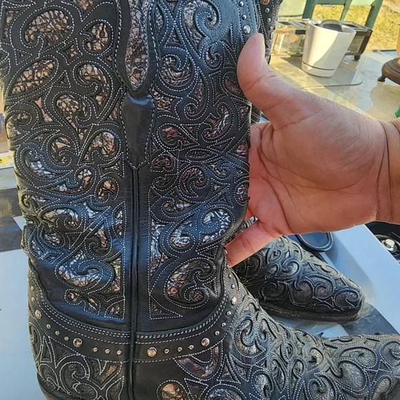 Lucchese Tan and Dark Brown Leather Western Boot Interior - Picture 7 of 9